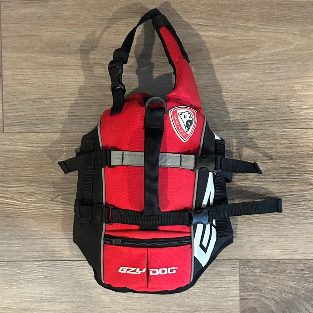 EZY DOG Red and‎ Black Dog Life Jacket Size MXS (Medium-Extra Small)